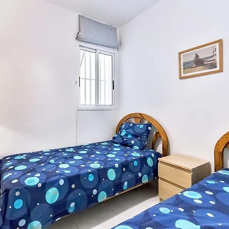 Two Bedroom Above Las Americas * Costa Adeje (Tenerife)