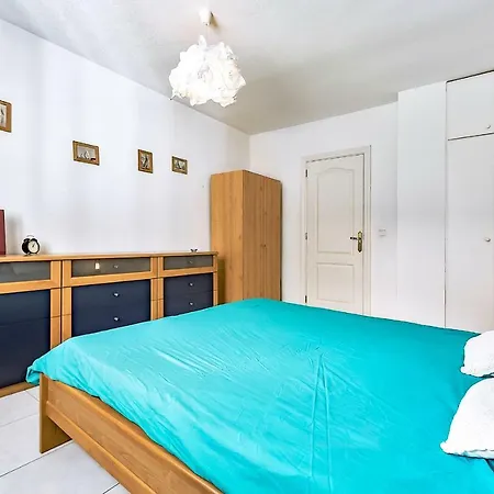Two Bedroom Above Las Americas * Costa Adeje (Tenerife)